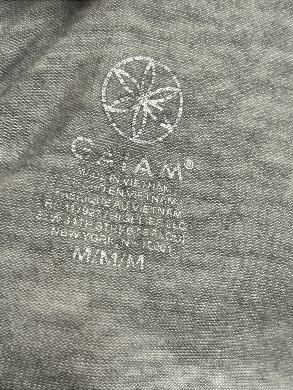 Women’s Gaiam Sleeveless Gray Graphic Tank Top - Picture 11 of 11